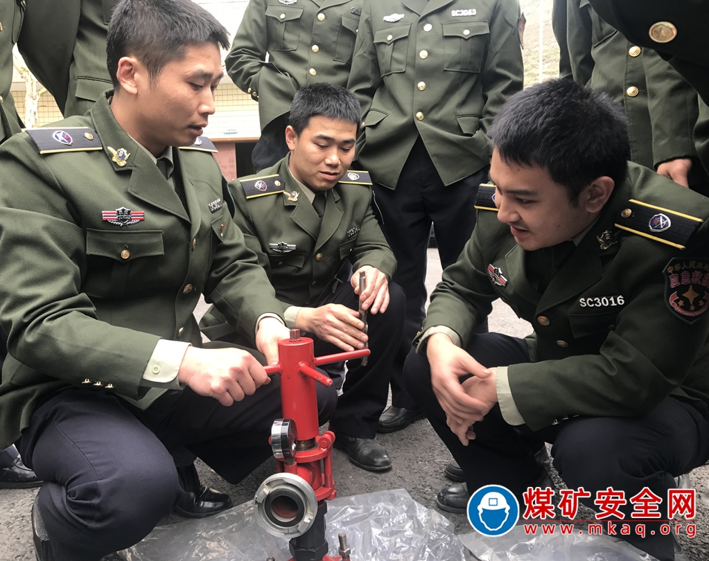 從普通隊員到基層優秀指揮員