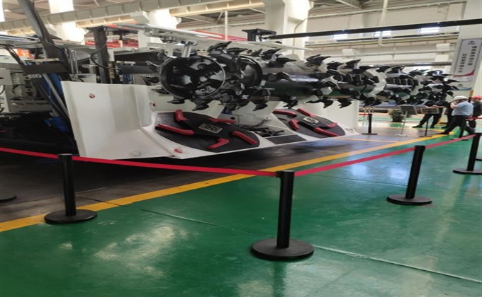 蒲白建新煤化：首臺EJM340/4-2H掘錨一體機