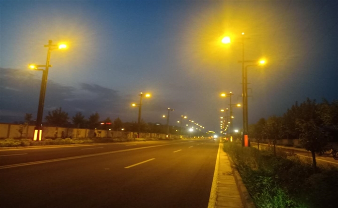 張福樂：華麗街燈