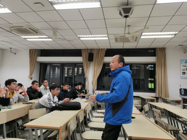 計算機學院計科19級01班開展學風建設主題班會