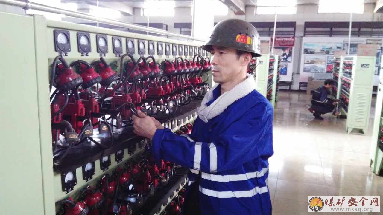 老虎臺礦薛雷：戰斗在采掘一線的“最美員工”