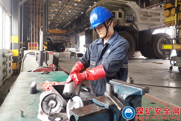 準能集團設備維修中心強基固本促提升