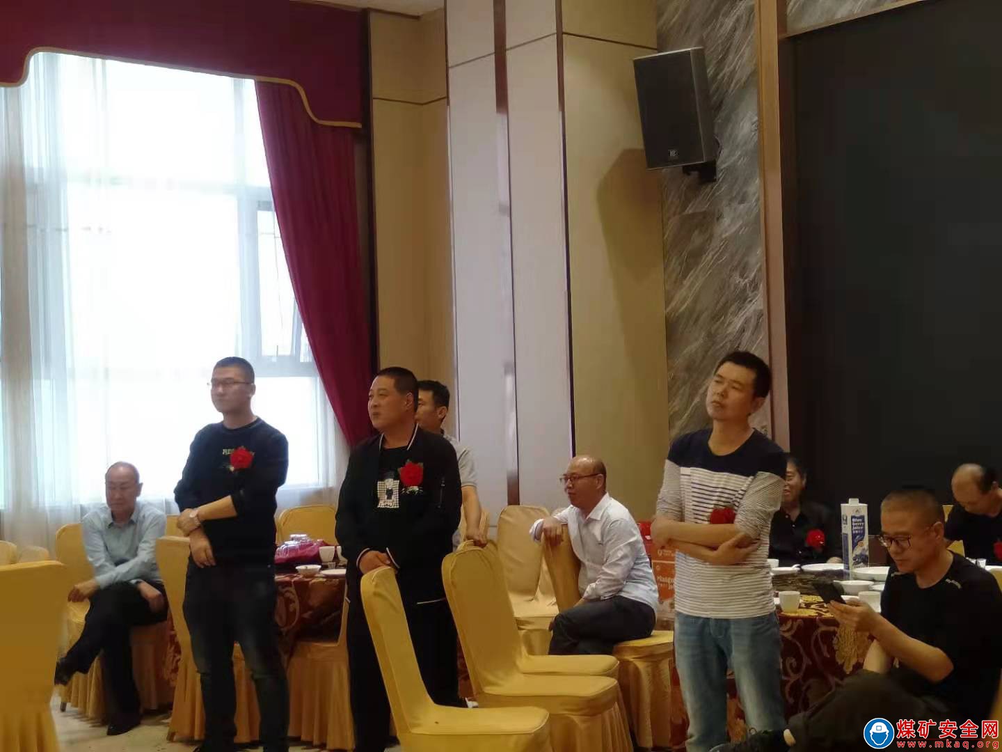 陜煤蒲白配售電公司：便民服務無假期  服務到“家”暖民心