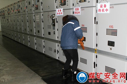 觀文煤礦機運隊女工開展崗位練兵活動