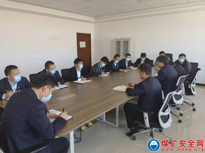 中能袁大灘礦業地測防治水中心：四不放松，確保“百安”目標順利實現