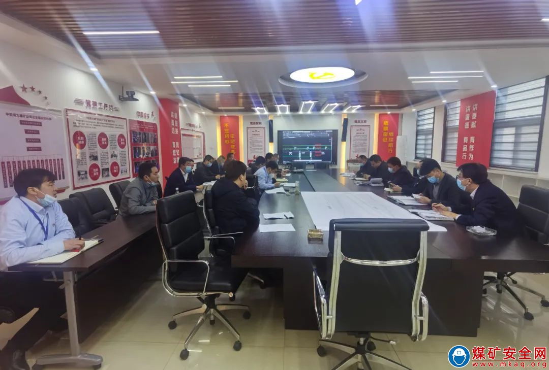 中能袁大灘礦業地測防治水中心全力筑牢防治水“安全堤”