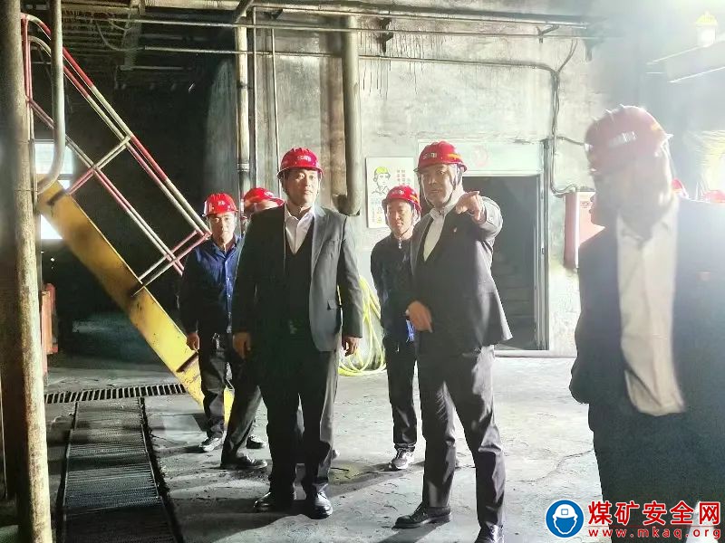 ?中能煤礦生產運營公司：精準施策 保障鐵路快裝系統安全發運