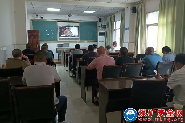 川煤物產達竹片區開展新項目員工崗前安全培訓