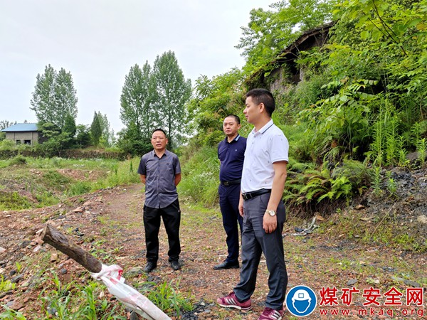 川煤物產公司到達州片區督查端午節期間安全工作
