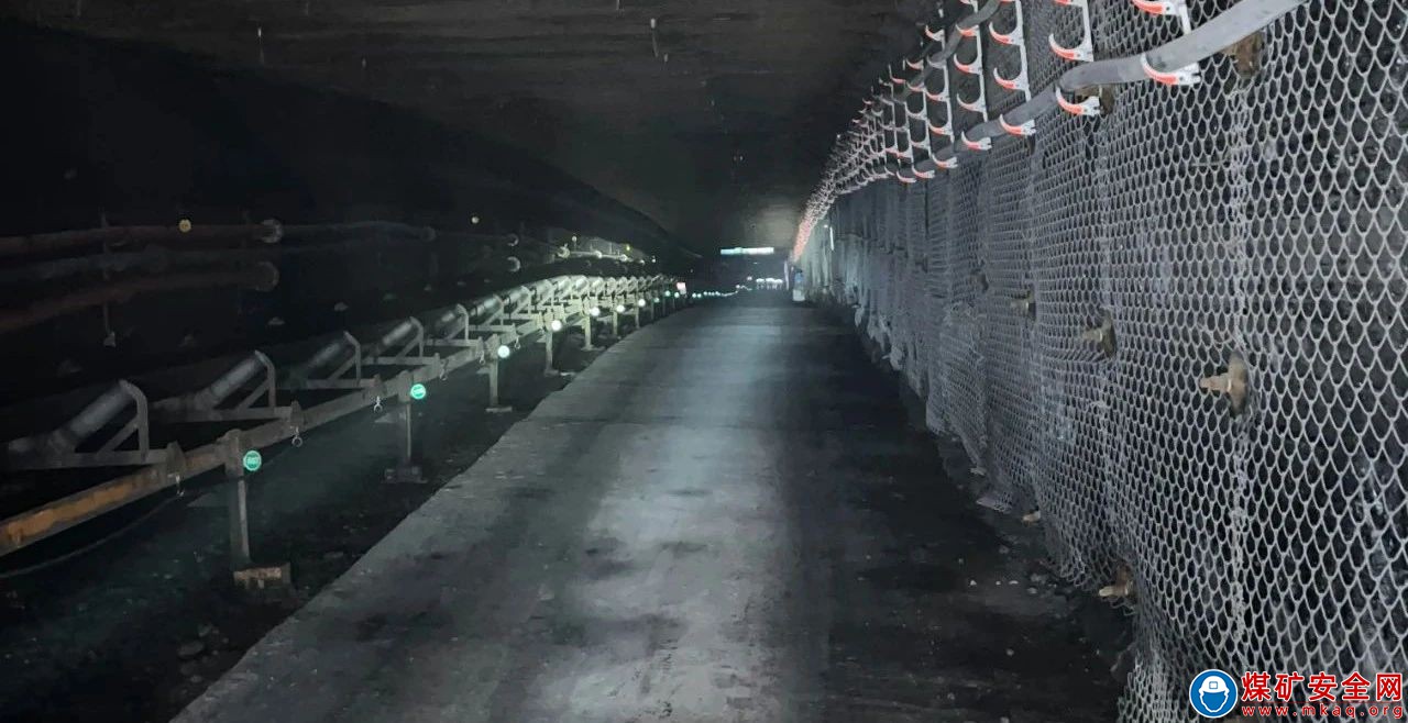 中能袁大灘礦業：砼路強基 “九全九雙”鑄就安全高效新標桿