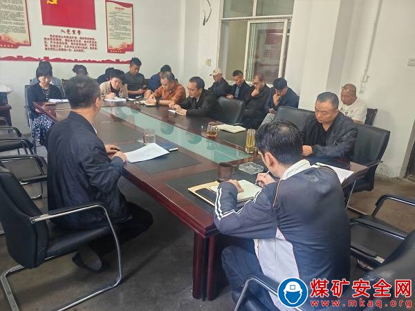 川煤物產攀煤工程建設分公司貫徹落實物產公司年度工作調研精神